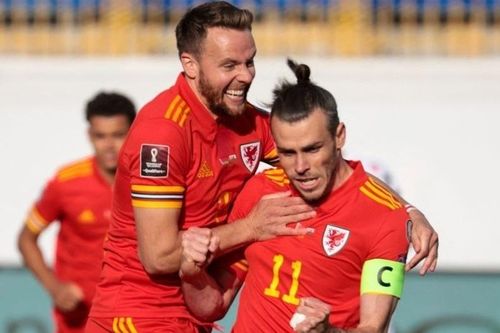 Bale lập hat-trick giúp xứ Wales thắng ở phút 90+3