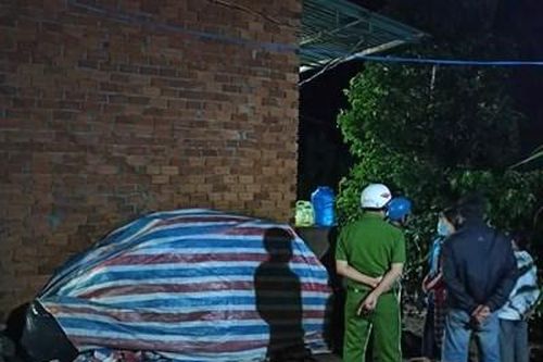 Tạm giữ người chồng để điều tra nguyên nhân người vợ trẻ tử vong