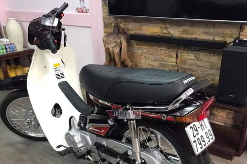 Bộ 3 xe Honda Dream biển số đẹp giá hơn 600 triệu đồng