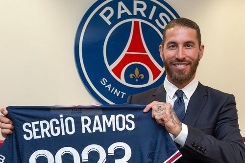 CĐV PSG dần mất kiên nhẫn với Ramos