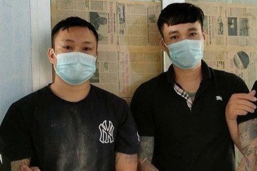 Hai đối tượng giết người bị truy nã, thuê trọ ở chung