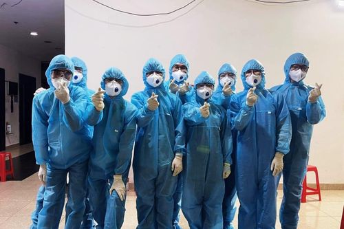 Tuyên dương học sinh, sinh viên tiêu biểu tham gia phòng, chống dịch COVID-19