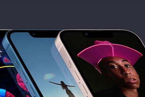 iPhone 13 chính thức lộ diện, giá từ 699 USD