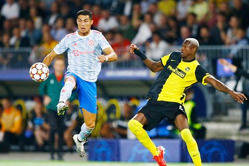 Ronaldo bùng nổ với Man Utd