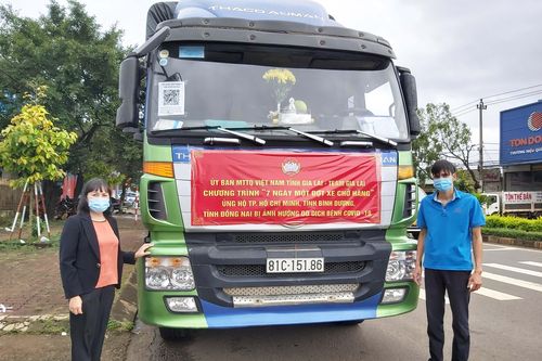 Gia Lai: Chuyển 70 tấn hàng ủng hộ người dân TP. Hồ Chí Minh và 2 tỉnh Bình Dương, Đồng Nai