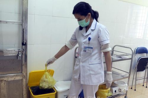 Quản lý và xử lý chất thải y tế tại Trung tâm Y tế huyện Điện Biên