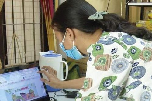 Kinh tế Đưa sản phẩm lên sàn xuyên biên giới