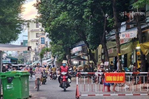 Quảng Ngãi chuyển trạng thái bình thường mới, trừ khu vực đang phong tỏa