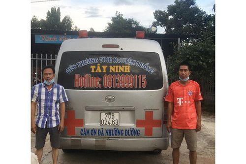 Tài xế xe cứu thương vi phạm quy định phòng-chống dịch