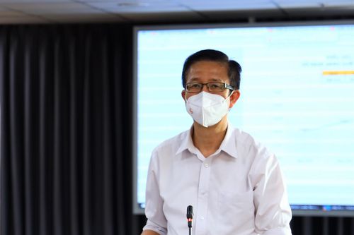 TPHCM: Thêm 2 quận công bố kiểm soát được dịch; không có văn bản dừng tiêm vaccine Pfizer