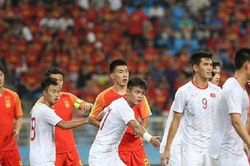 AFC đổi giờ trận đấu giữa tuyển Trung Quốc và Việt Nam