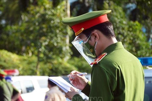 Người dân Cà Mau có nhu cầu ra khỏi tỉnh không cần xin cấp giấy đường