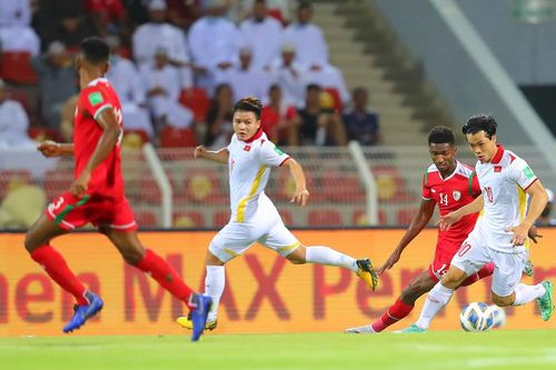 Tuyển Việt Nam thua ngược trước Oman