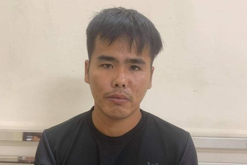 Vận động thành công đối tượng truy nã ra đầu thú