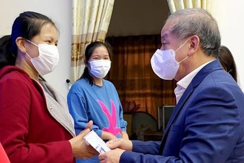 Chính trị - Xã hội Phụ nữ 'Chị em hãy tự tin phát triển kinh tế thông qua khởi nghiệp'