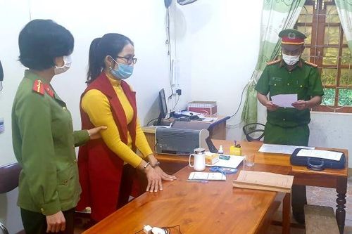 Bắt giữ thêm một kế toán xã 'ăn chặn' tiền hỗ trợ của người dân