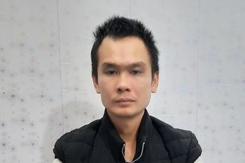 Gã thợ điện truy sát 2 đồng nghiệp từ công trình vào bệnh viện