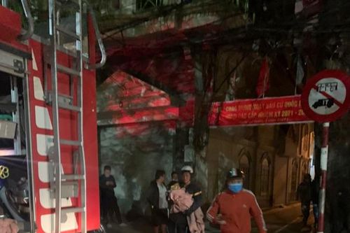 Kịp thời cứu 5 người thoát chết trong vụ cháy lúc nửa đêm