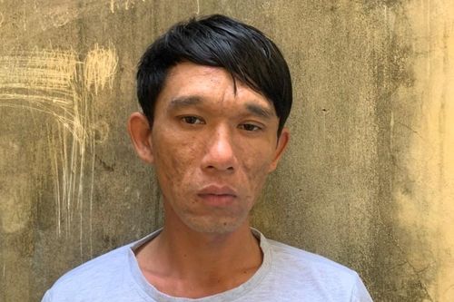 Đuổi chém, đốt xe cháy rụi sau va chạm giao thông