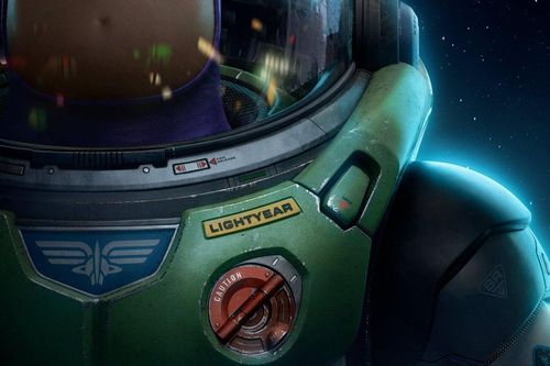 Disney tung trailer đầu tiên của dự án hoạt hình 'Lightyear'