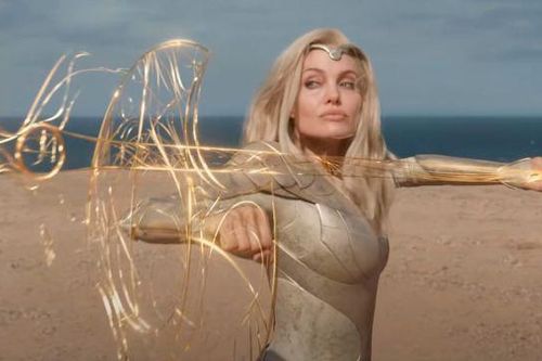 'Eternals' được quay ở đảo núi lửa, rừng nhiệt đới