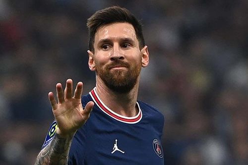 Messi bất ngờ 'nhớ' Barca, Ramos có thể chia tay PSG