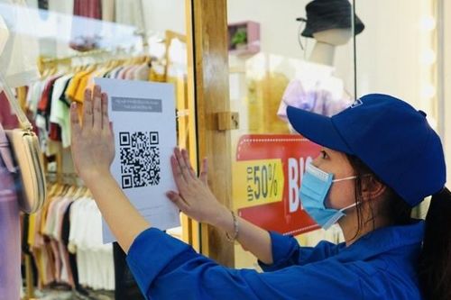 Hà Nội từ 'vùng xanh' lên 'vùng vàng', các hoạt động trên 30 người khuyến khích trực tuyến