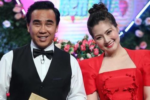 Quyền Linh hé lộ hậu trường, NSND Hồng Vân động viên Ngọc Lan khi dẫn 'Bạn muốn hẹn hò'