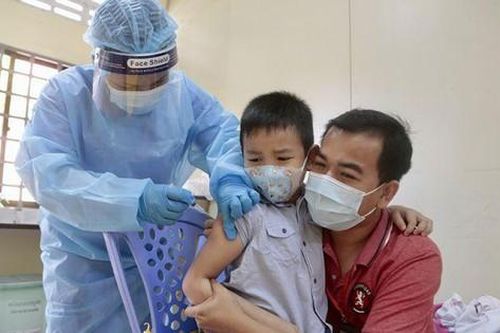 Đạt mục tiêu tiêm chủng, Campuchia bắt đầu mở cửa trở lại từ 1/11