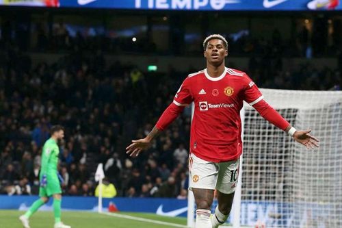 Rashford nổi đóa vì bị Solskjaer tống lên ghế dự bị