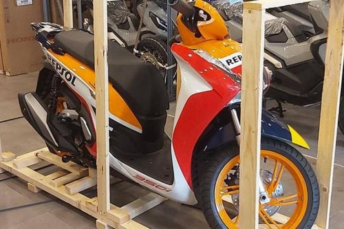 Honda SH 350i Repsol nhập Ý đầu tiên về Việt Nam, giá ngang xe hơi