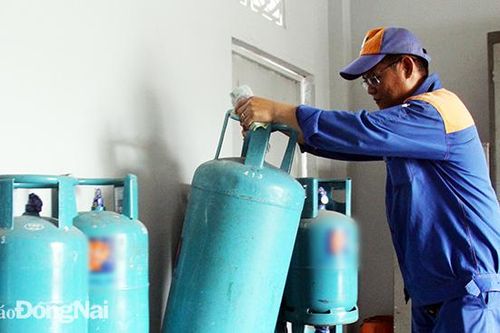 Giá gas bán lẻ tăng lần thứ 9 trong năm 2021