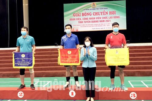 Giải Bóng chuyền hơi đoàn viên, CNVCLĐ tỉnh năm 2021