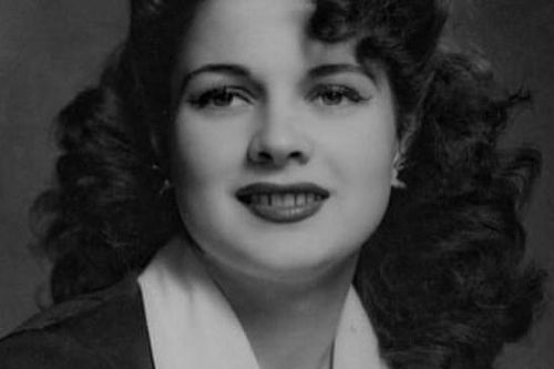 Miss America 1942 Jo Dennison qua đời ở tuổi 97