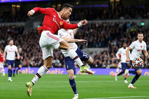 MU hồi sinh nhờ 3 hậu vệ, liệu Solskjaer gắn bó với nó bao lâu?