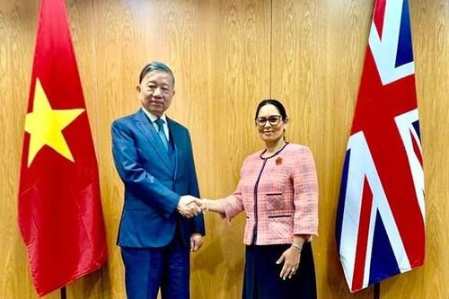 Việt Nam và Anh hợp tác trong phòng chống di cư trái phép