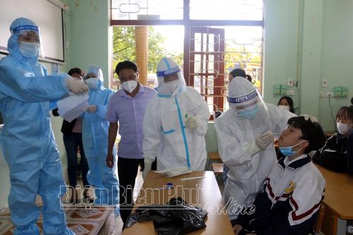 Khẩn trương triển khai biện pháp ứng phó với dịch Covid-19 tại Pom Lót
