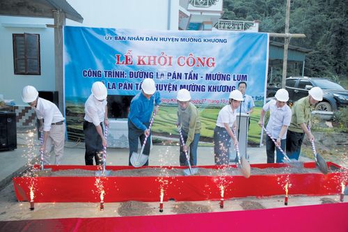 Mở rộng những tuyến đường thoát nghèo