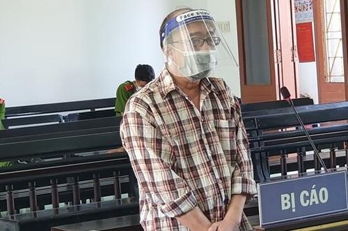Cựu nhà báo lừa đảo lãnh án 6 năm tù