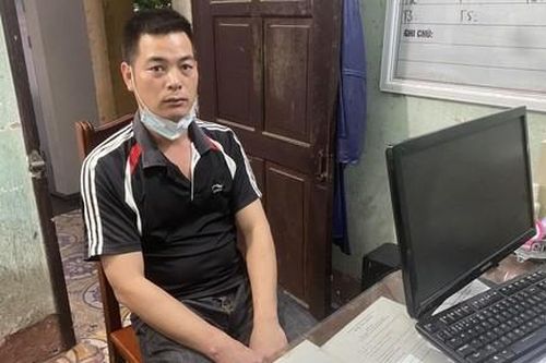 Bắt tạm giam kẻ sát hại vợ, đâm cha vợ trọng thương tại tòa án