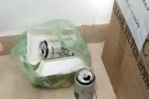Tìm thân nhân người có hình xăm cá chép rơi tại chung cư IDICO