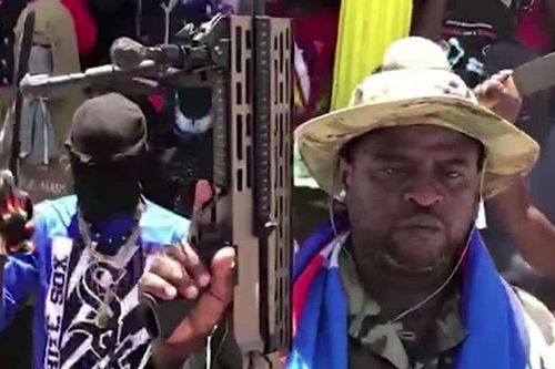 Chặn nhiên liệu, băng đảng khét tiếng 'bắt cả nước Haiti làm con tin'