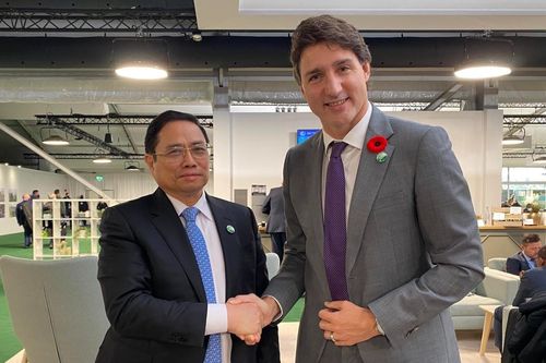 Thủ tướng Việt Nam và Canada muốn công nhận hộ chiếu vaccine lẫn nhau