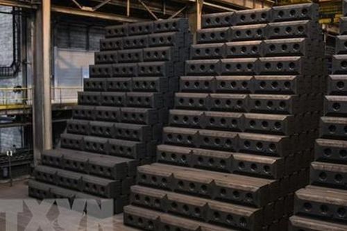 Lợi cả đôi đường