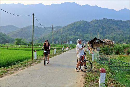 Triết lý kinh doanh du lịch tôn trọng cộng đồng bản địa