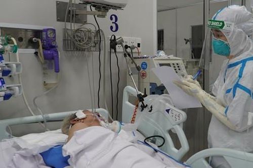 TPHCM chi viện giúp các tỉnh 'chặn' dịch đang bùng phát