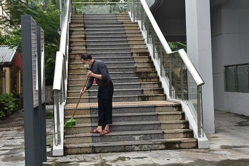 Nhà ga tàu Cát Linh – Hà Đông trước ngày bàn giao, chạy tàu