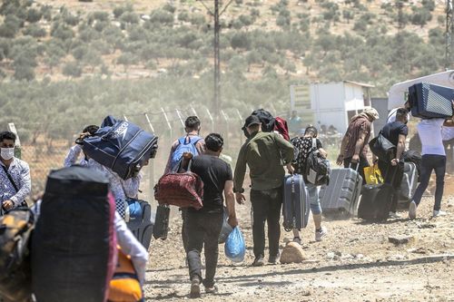 Đằng sau việc Thổ Nhĩ Kỳ bắt giữ người tị nạn Syria vì video ăn chuối