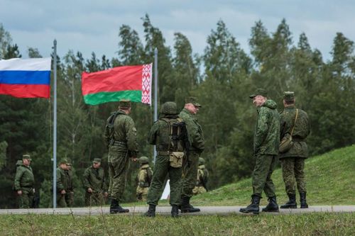 Điện Kremlin bác tin Nga điều quân gần biên giới Ukraine