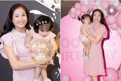 Mẹ ruột Diệp Lâm Anh U55 vẫn trẻ đẹp như chị gái của con